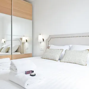 Pick A Flat's Rue D'avron - Nation Appartamento Parigi